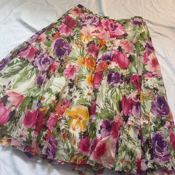 Vintage 90s Floral Tiered Maxi Skirt - Picture 4 of 8